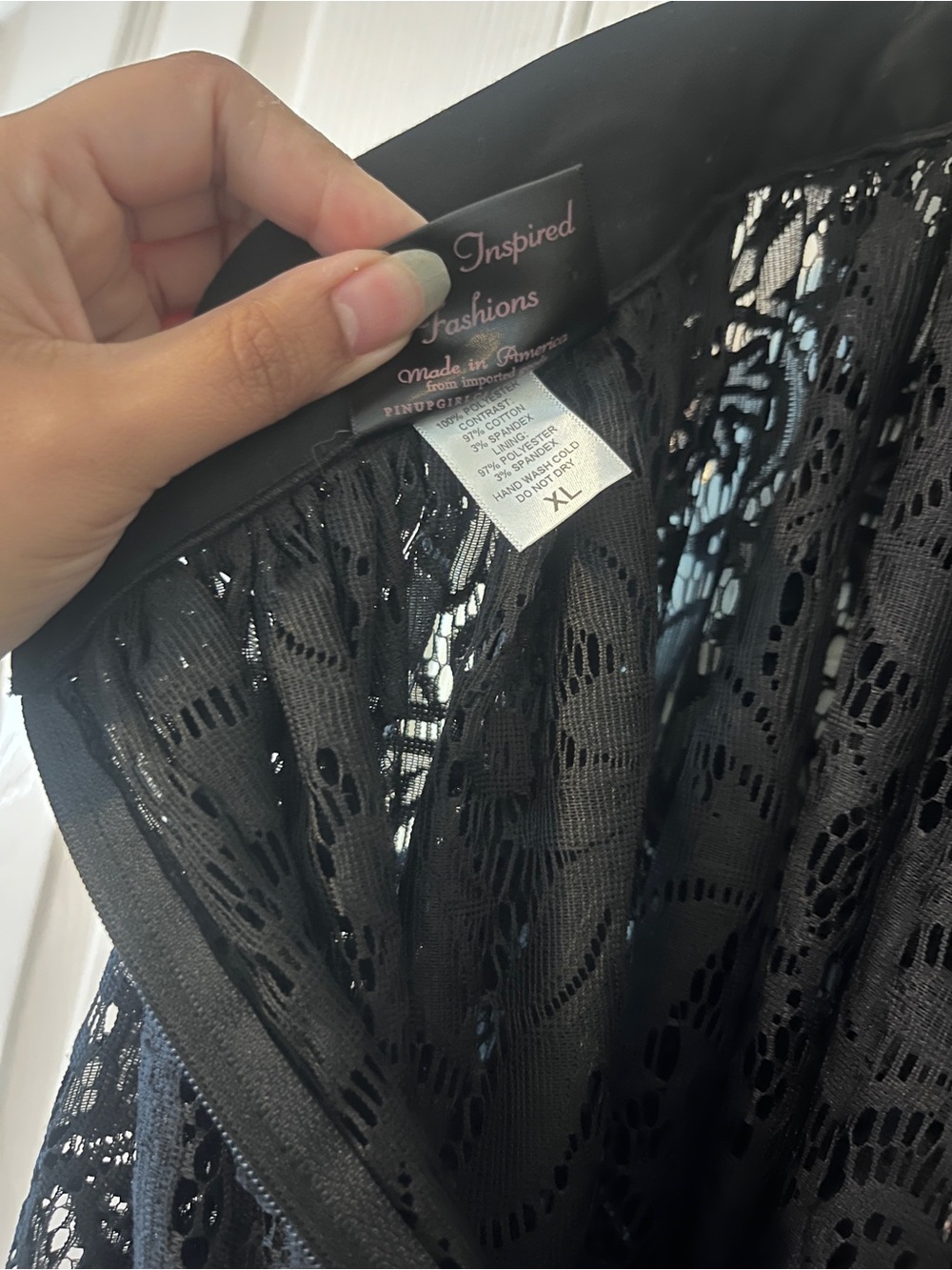 Pinup Couture High-low Lace Skirt - Picture 5 of 5